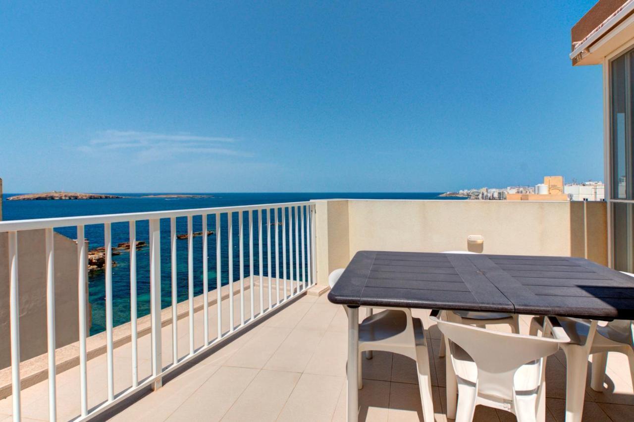 Modern Seaside 2 Bedroom Penthouse With Sea Views St. Paul's Bay Buitenkant foto